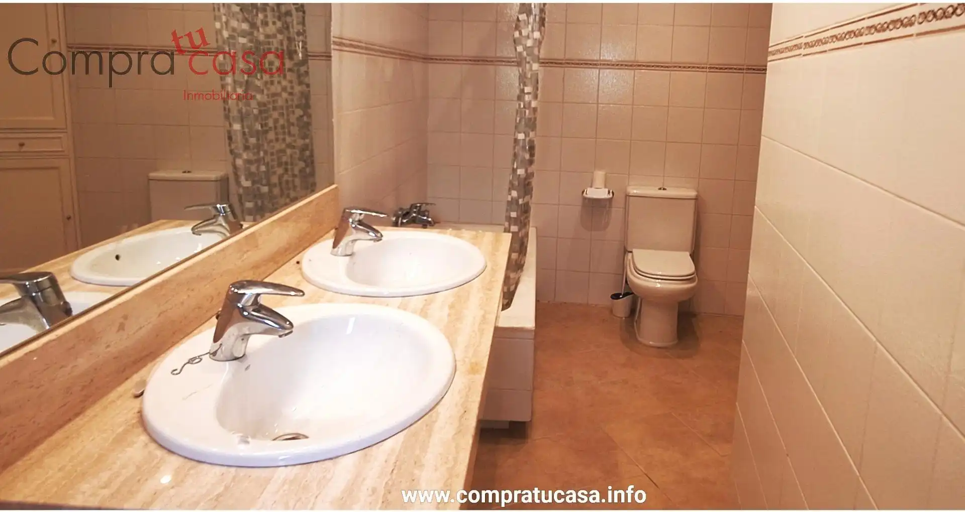 Baño de Casa o chalet de alquiler en Segovia con Calefacción, Trastero y Balcón