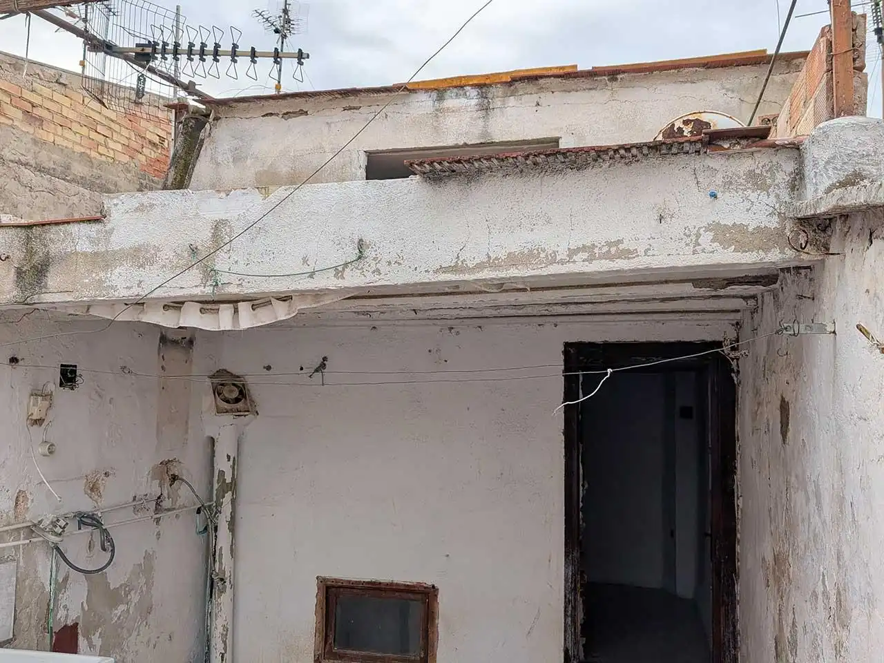 Vista exterior de Casa o xalet en venda en Alcanar amb Terrassa i Balcó