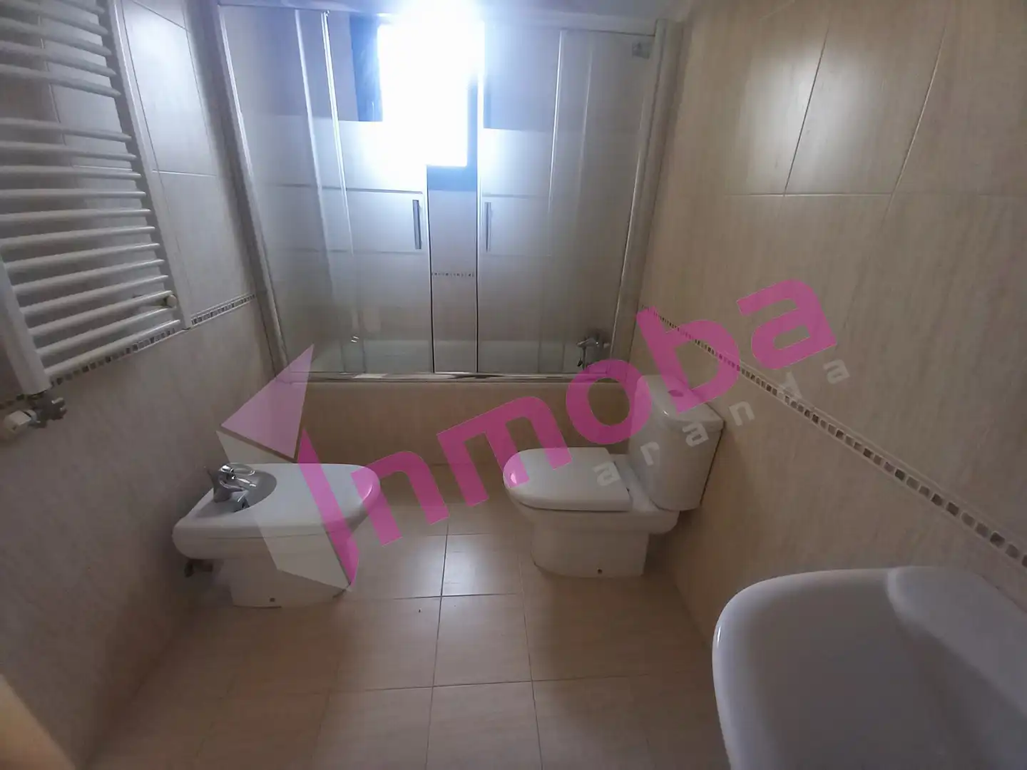 Baño de Casa o chalet en venta en Aranda de Duero con Jardín privado, Parquet y Terraza