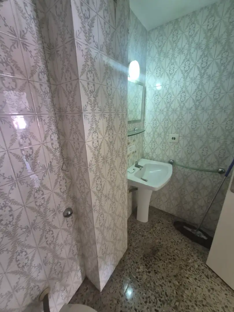 Bathroom of Flat for sale in Elche / Elx