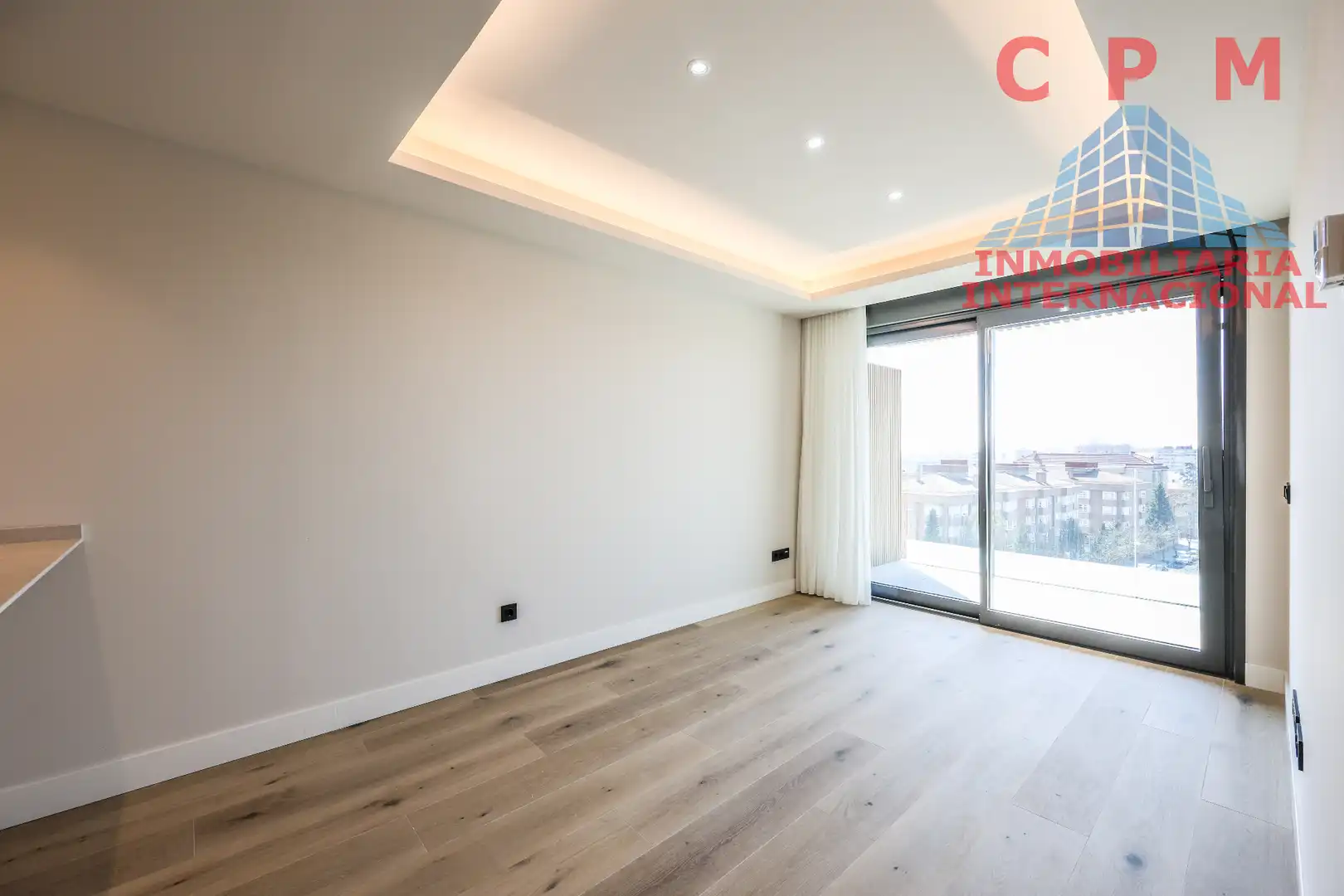 Bedroom of Flat for rent in Madrid  with Air Conditioner, Heating and Terrace