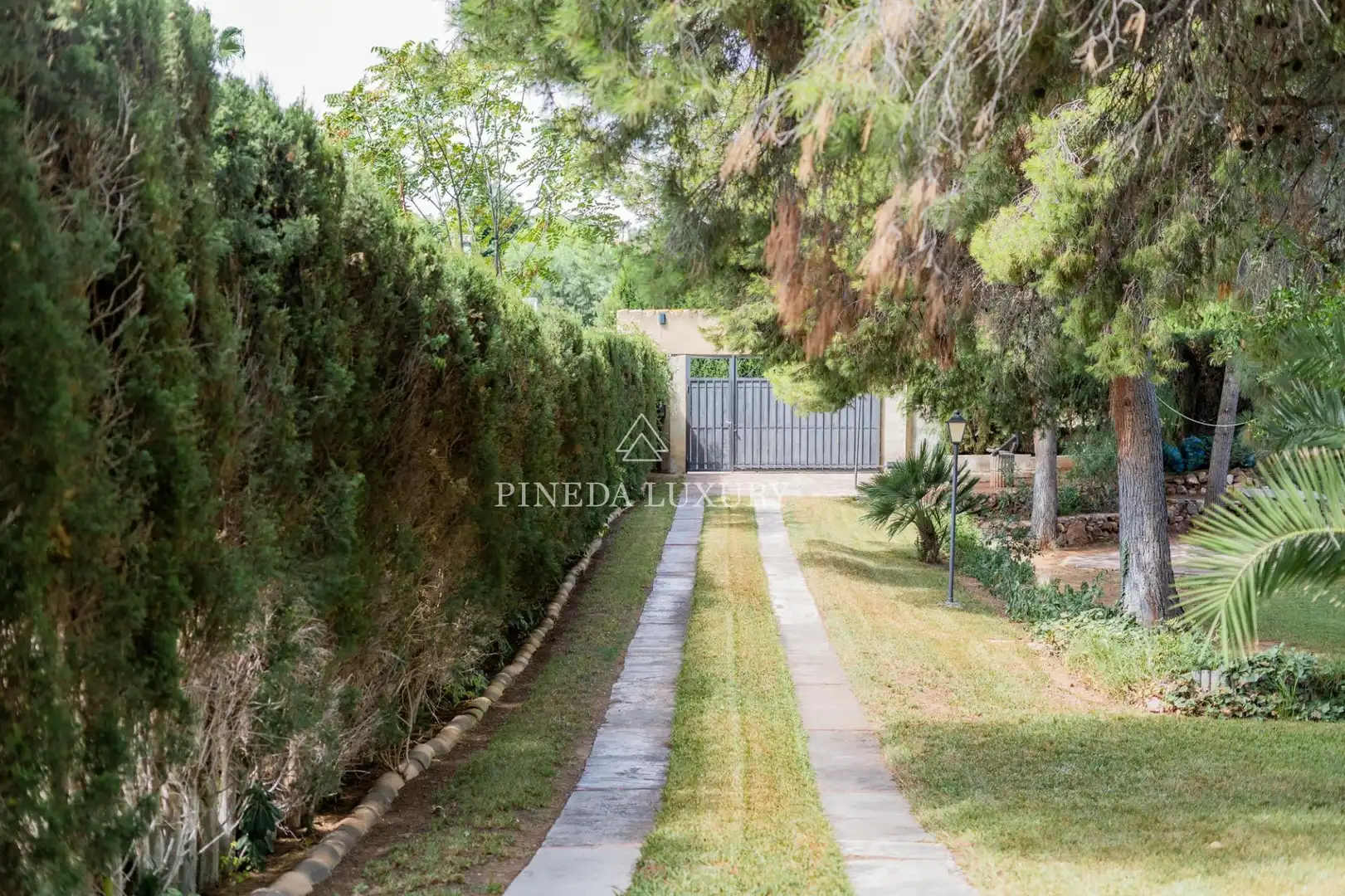 Casa o xalet en venda a Calle CAMP DE MORVEDRE, Alfinach - Los Monasterios
