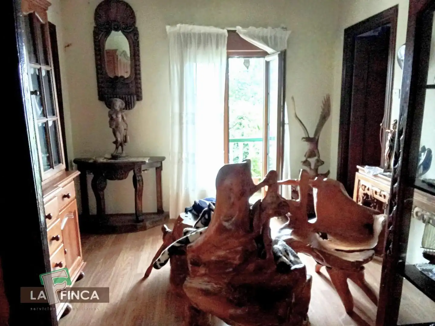 Habitación de Casa o chalet en venta en Oviedo  con Calefacción, Terraza y Trastero