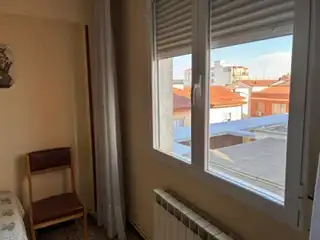 Habitación de Piso en venta en Zaragoza con Calefacción, Amueblado y Horno