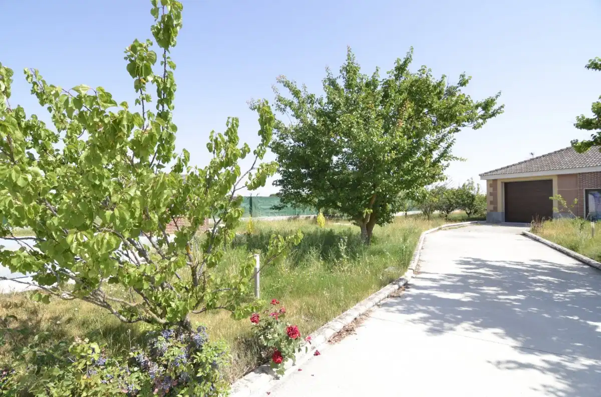 Casa o xalet en venda en Calvarrasa de Abajo amb Terrassa, Piscina i Moblat