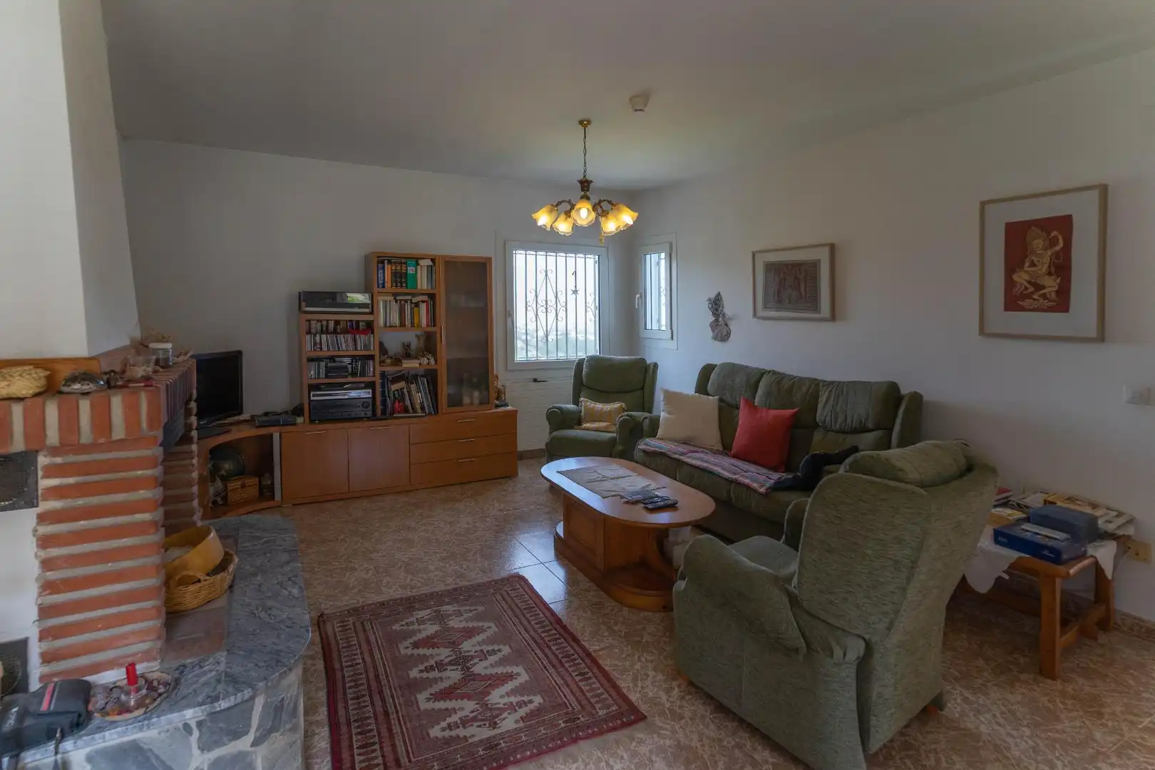 Wohnzimmer von Haus oder Chalet zum Verkauf in Alhaurín El Grande mit Klimaanlage, Privatgarten und Terrasse