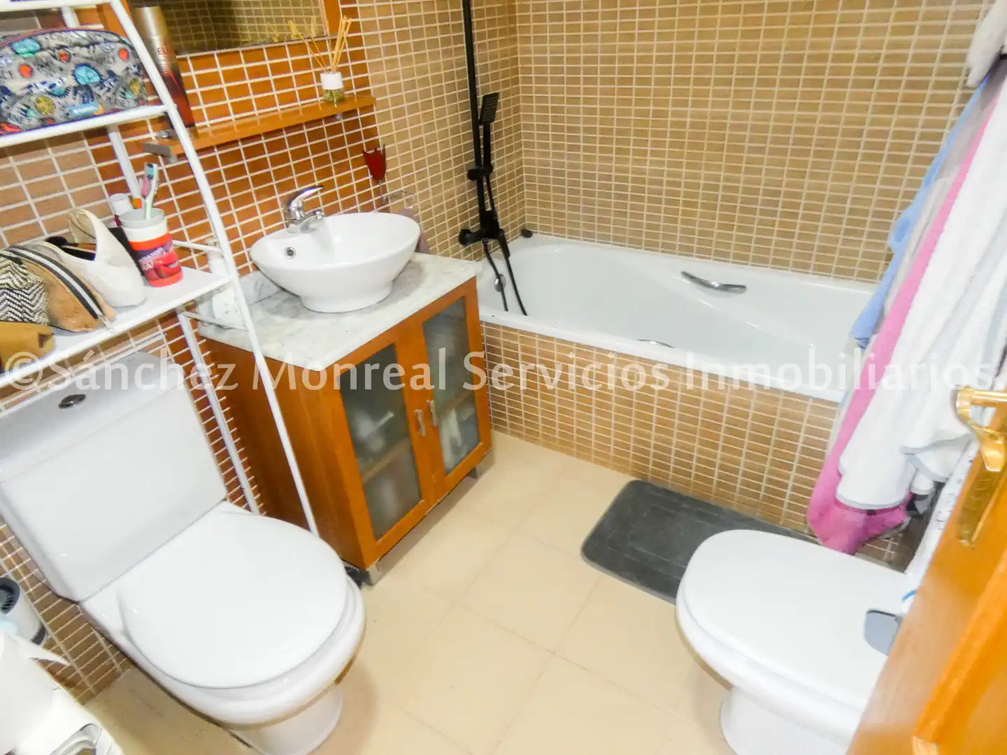 Baño de Piso en venta en Alcázar de San Juan con Aire acondicionado y Calefacción