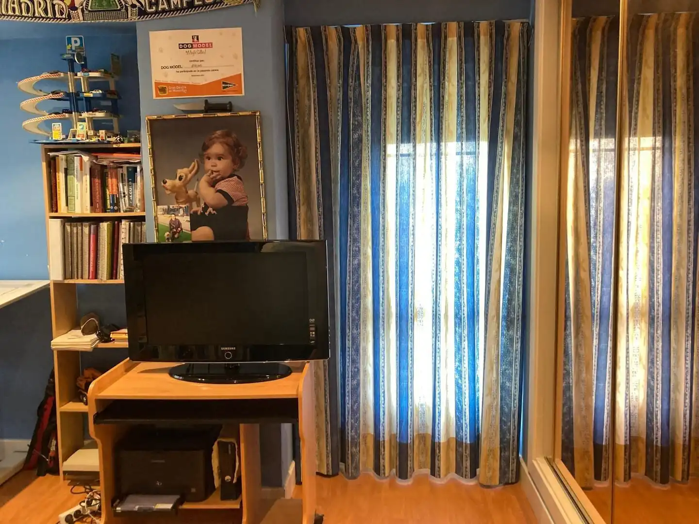 Sala de estar de Casa o chalet en venta en Valdefresno con Calefacción, Jardín privado y Terraza