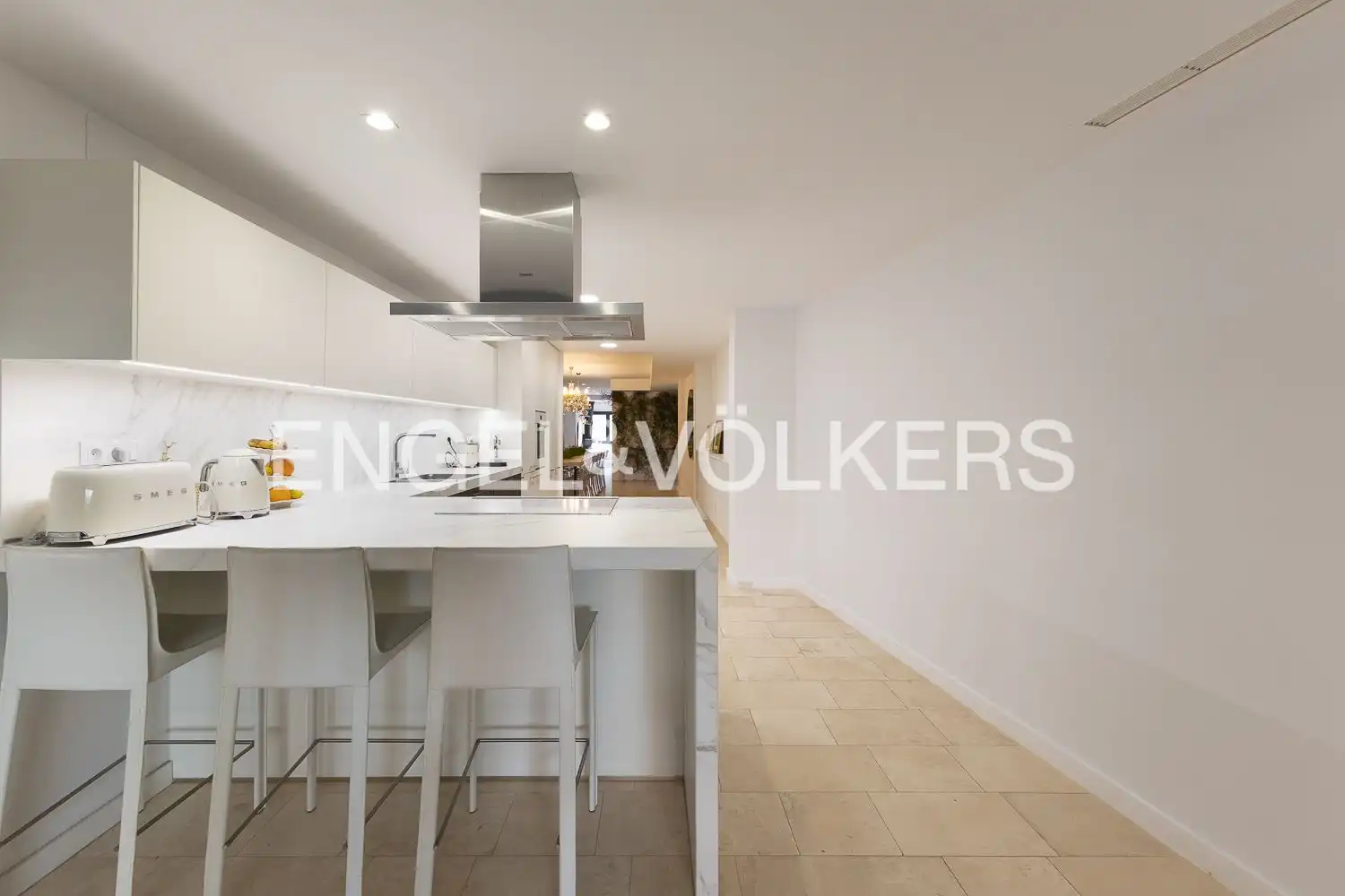 Kitchen of Flat for rent in Valencia  with Air Conditioner, Heating and Terrace