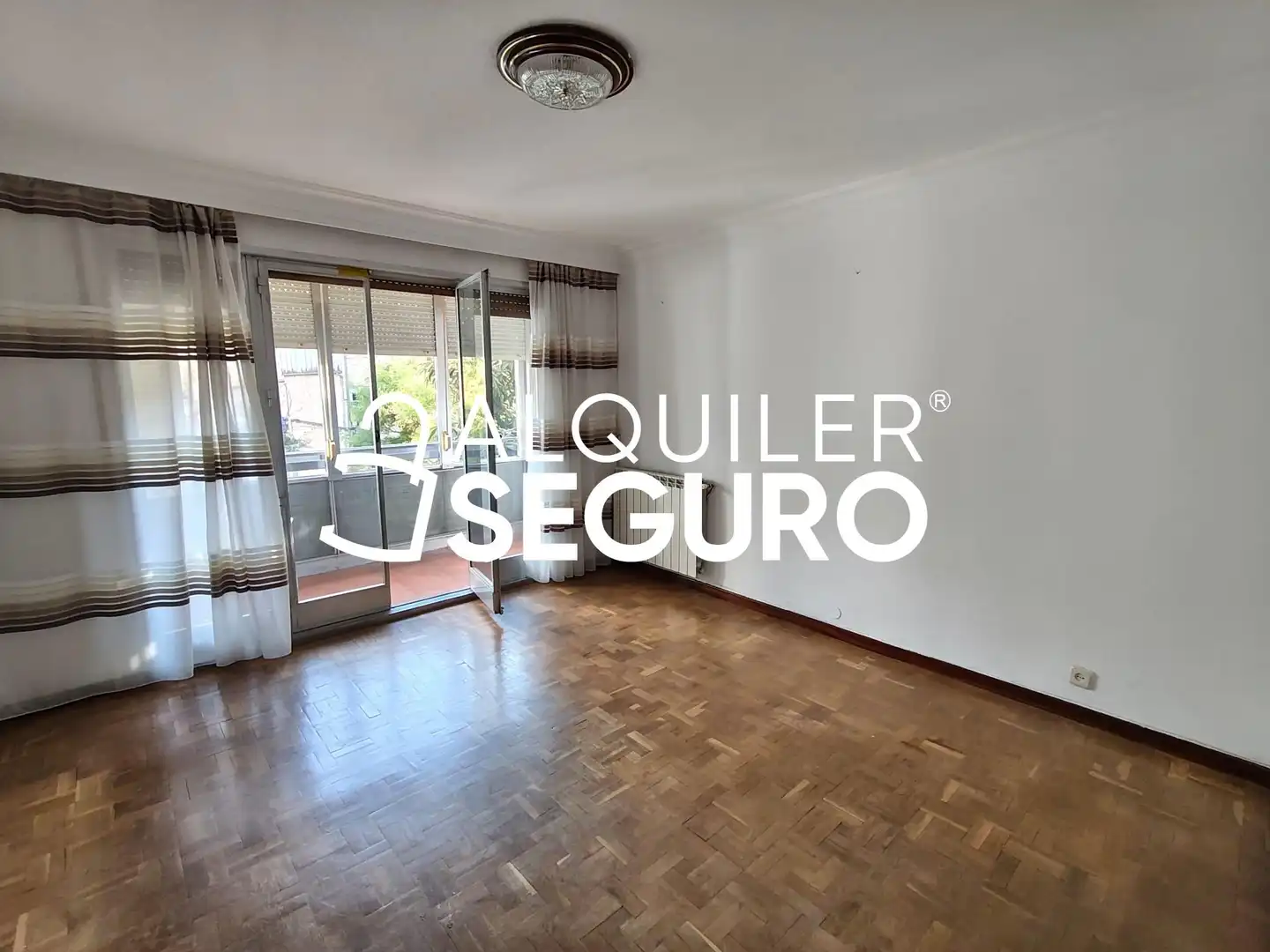 Habitación de Piso de alquiler en Fuencarral - El Pardo