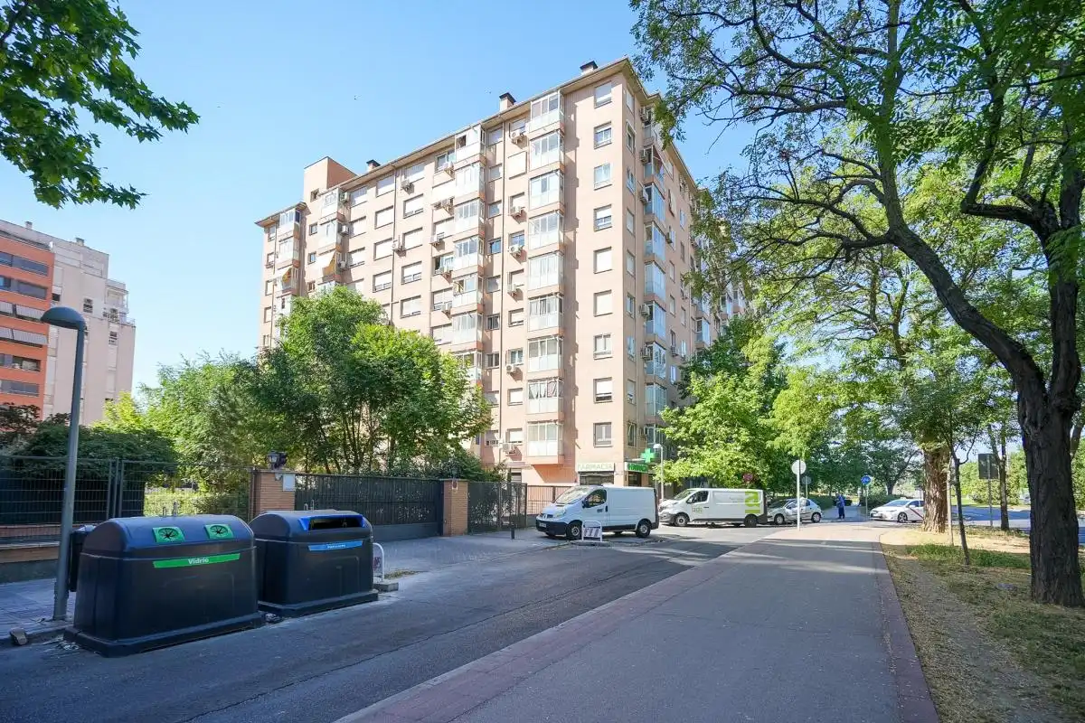 Vista exterior de Pis de lloguer en Madrid amb Aire condicionat, Calefacció i Terrassa