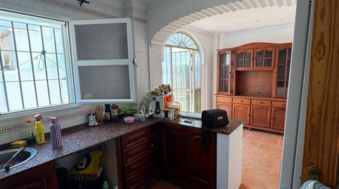 Foto 4 de Casa adosada en venta en Núcleo urbano, Chiclana de la Frontera