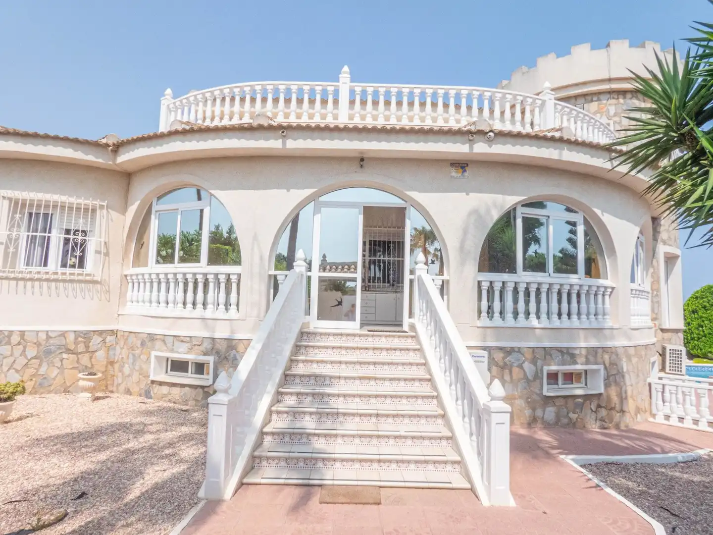 Vista exterior de Casa o chalet en venta en Rojales con Jardín privado, Terraza y Piscina