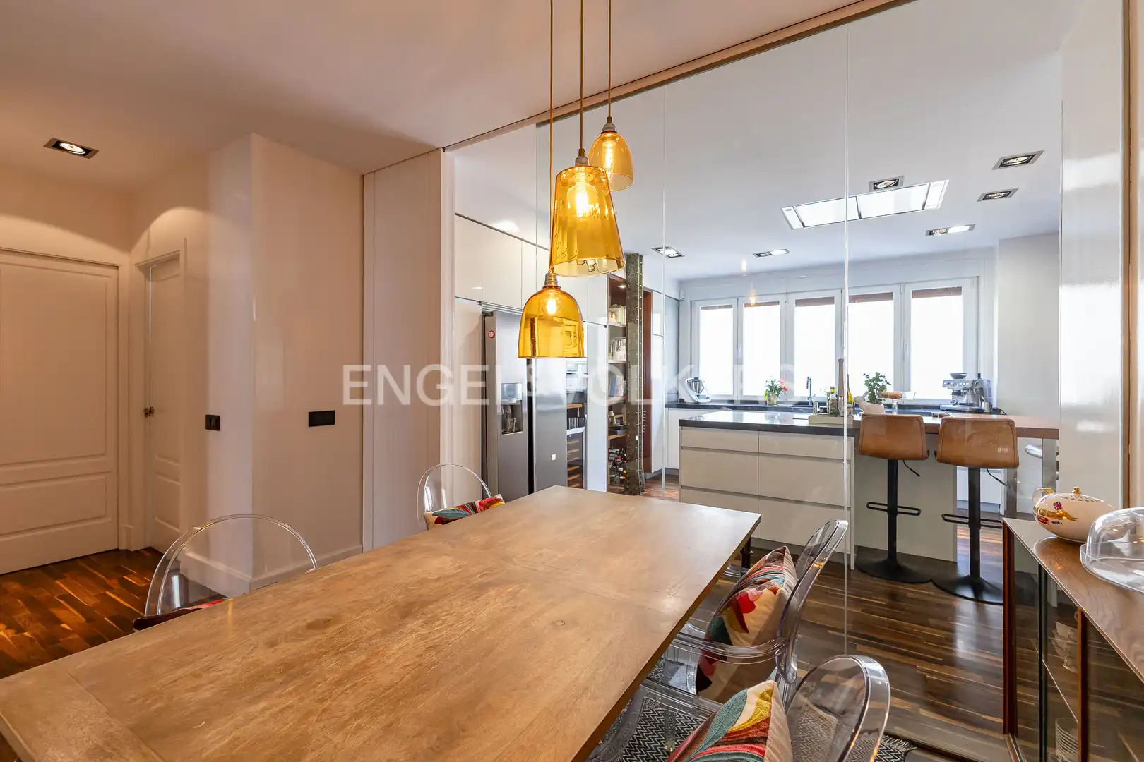 Dining room of Flat for sale in Madrid  with Air Conditioner, Heating and Parquet flooring