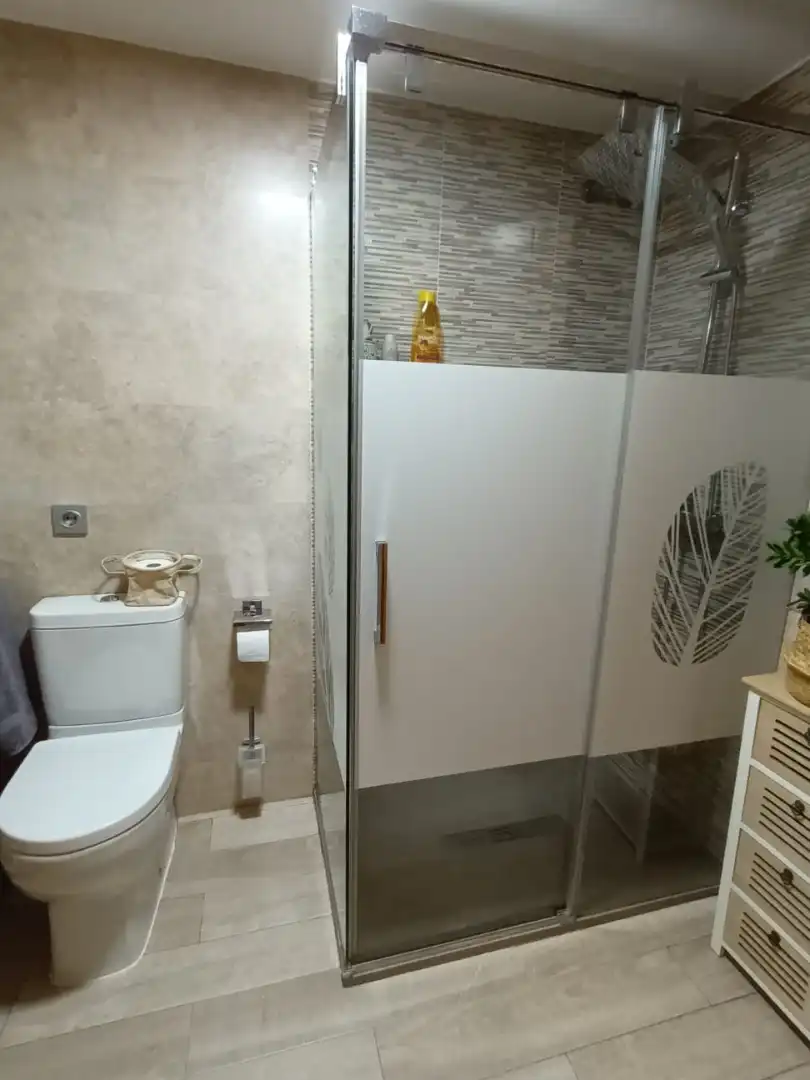 Bany de Pis en venda en Mérida amb Aire condicionat, Parquet i Terrassa
