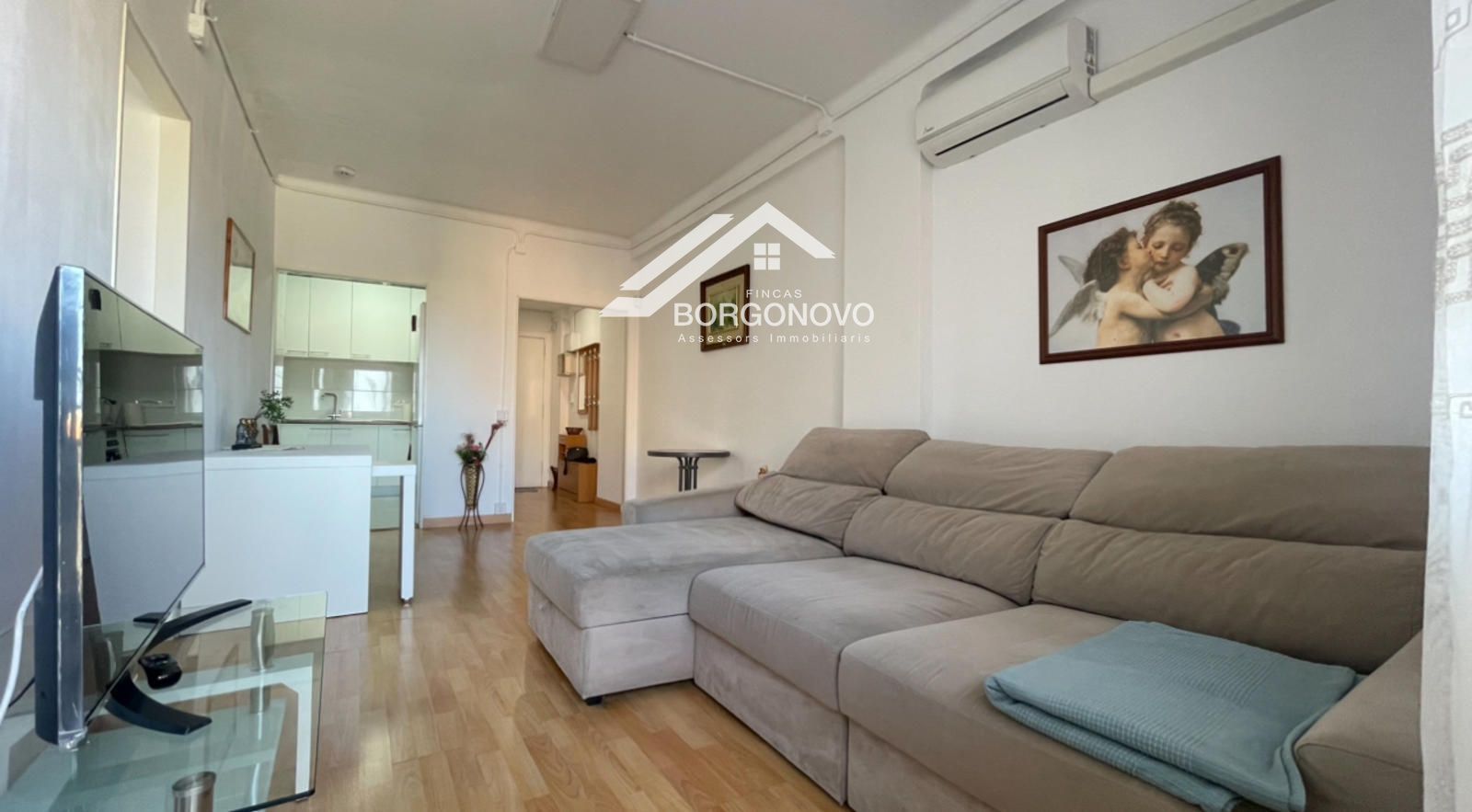 Living room of Flat for sale in  Barcelona Capital  with Air Conditioner, Heating and Terrace