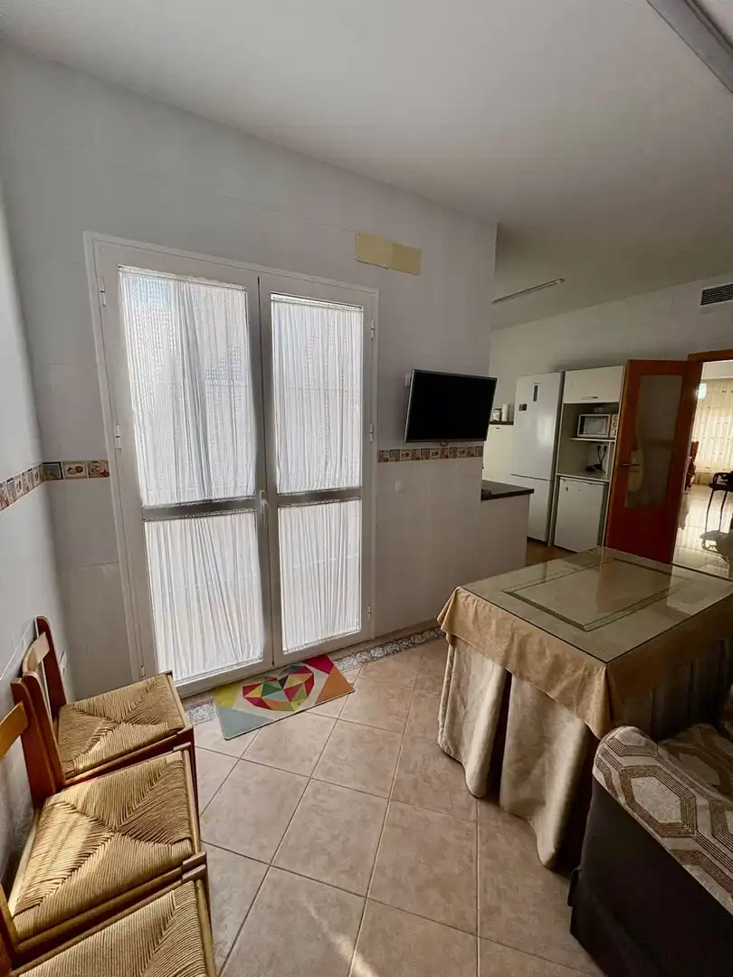 Cuina de Casa o xalet en venda en Gerena amb Aire condicionat, Calefacció i Terrassa