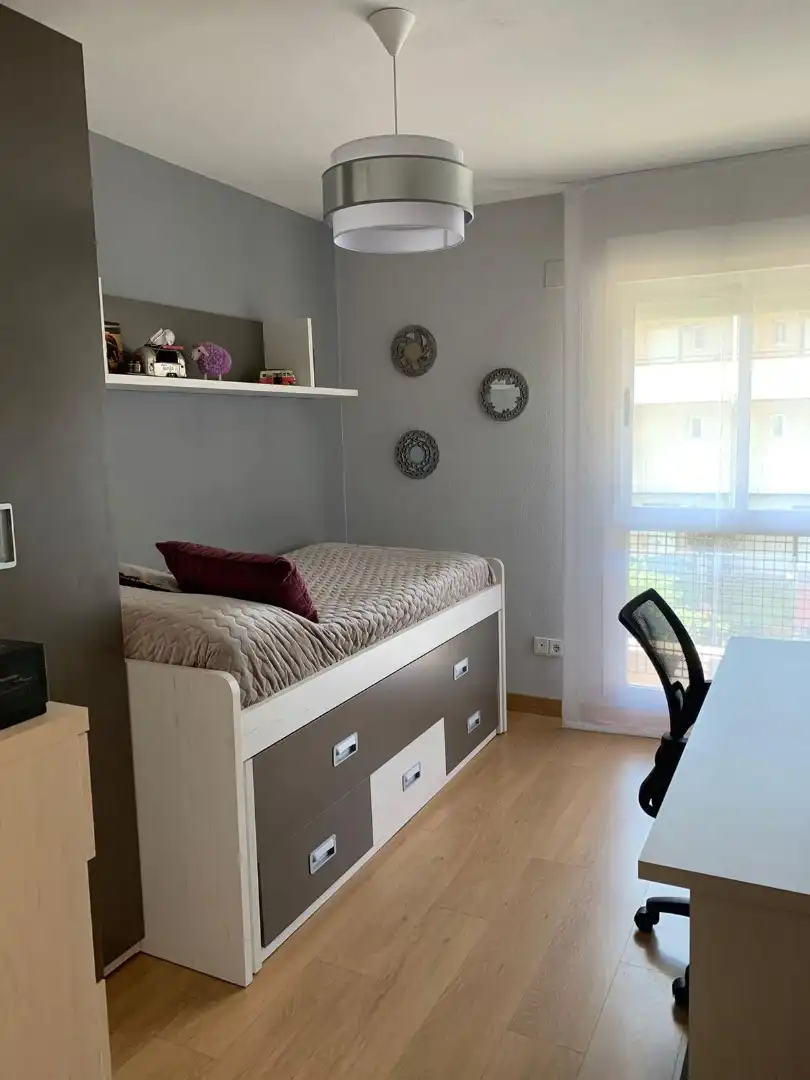 Schlafzimmer von Maisonette zur Miete in Salamanca mit Heizung, Privatgarten und Parkett