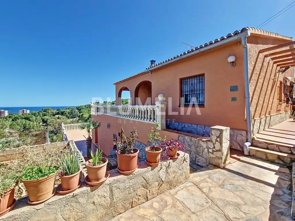 Casa o chalet en venta en Calle Ginjol, El Montgó