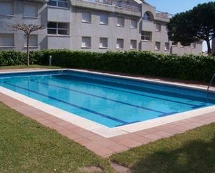 Piscina de Apartament de lloguer en Palamós amb Terrassa