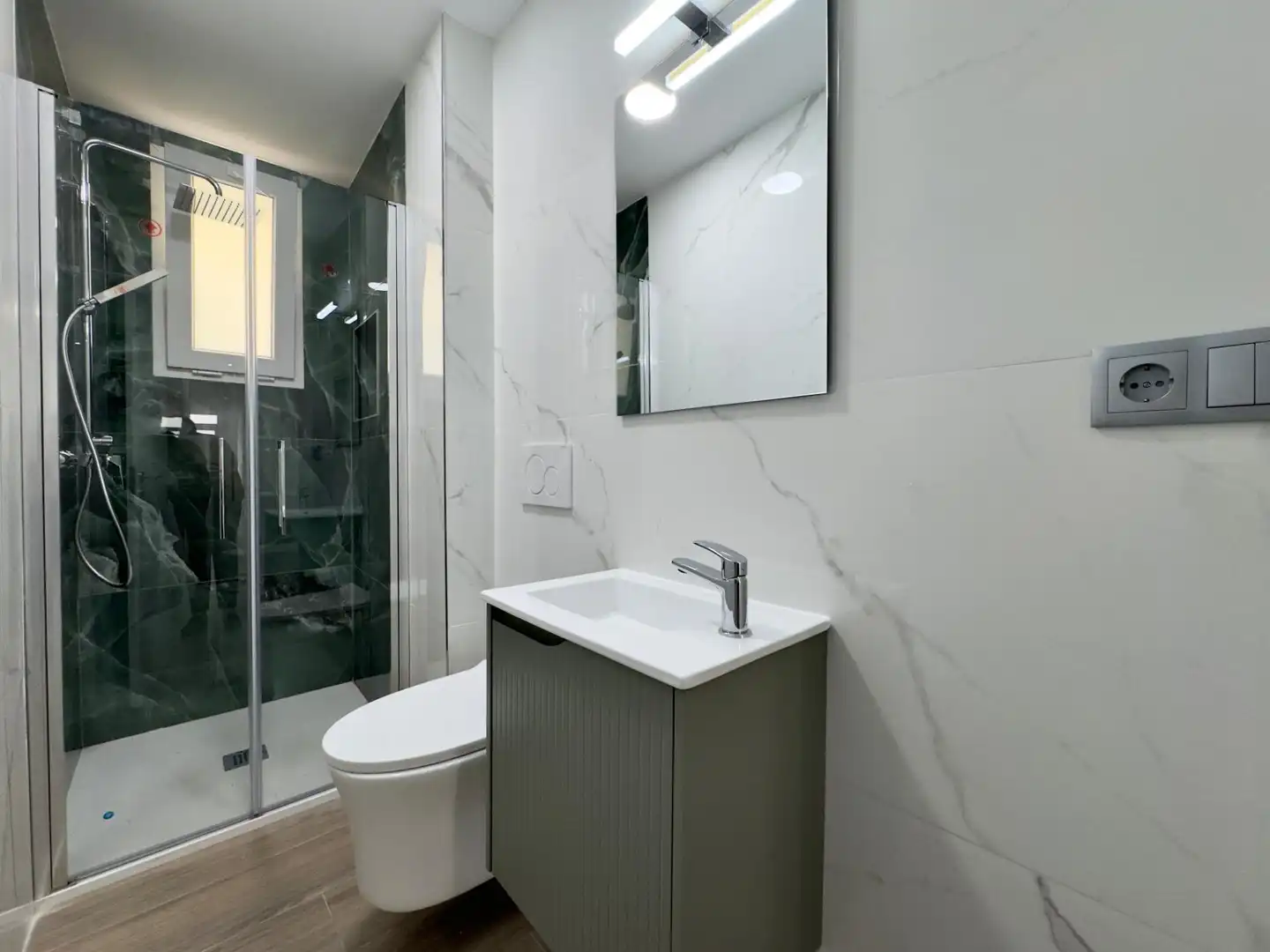 Bathroom of Ground floor for sale in Aspe