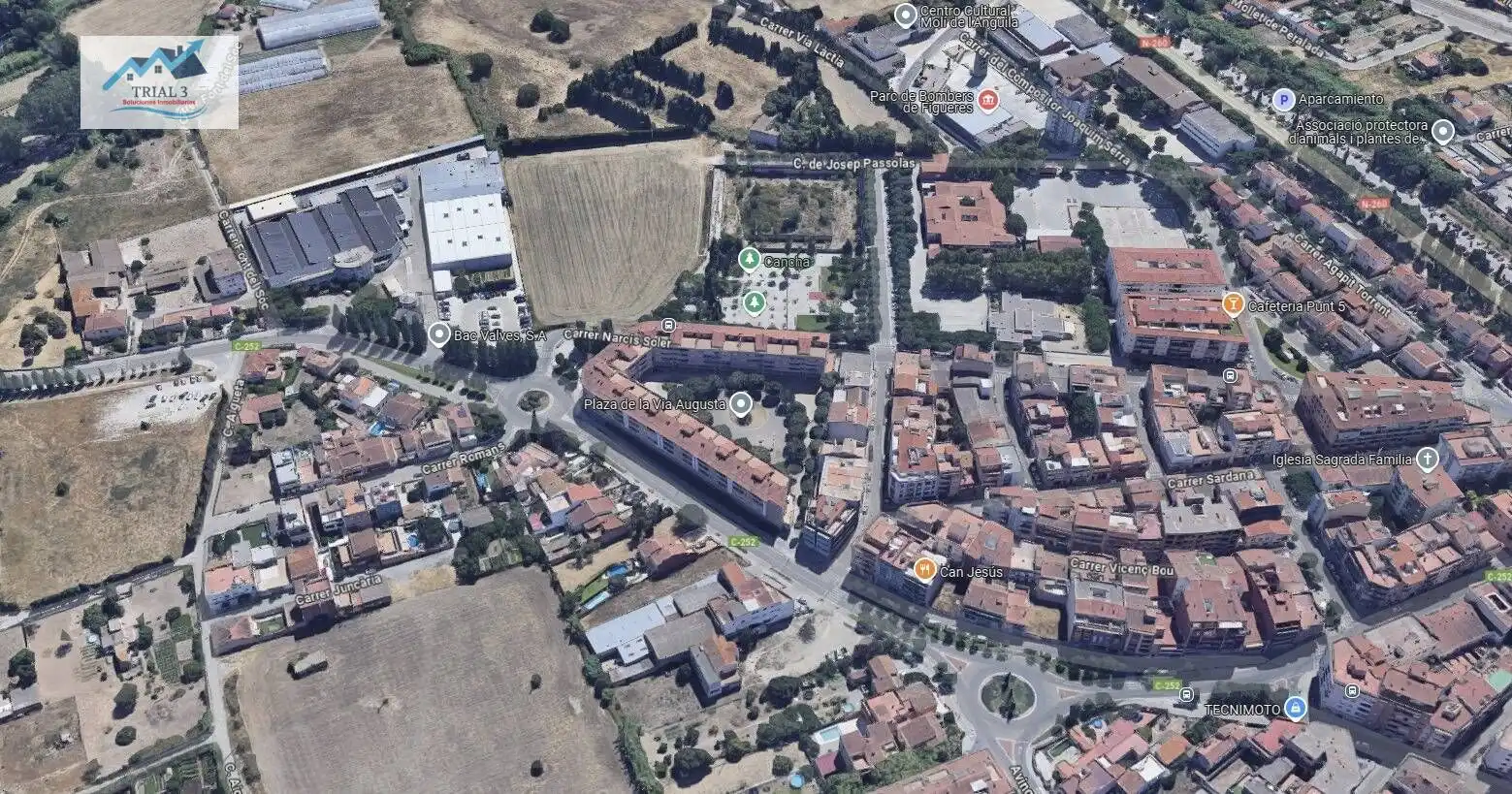 Exterior view of Flat for sale in Figueres  with Terrace, Storage room and Balcony