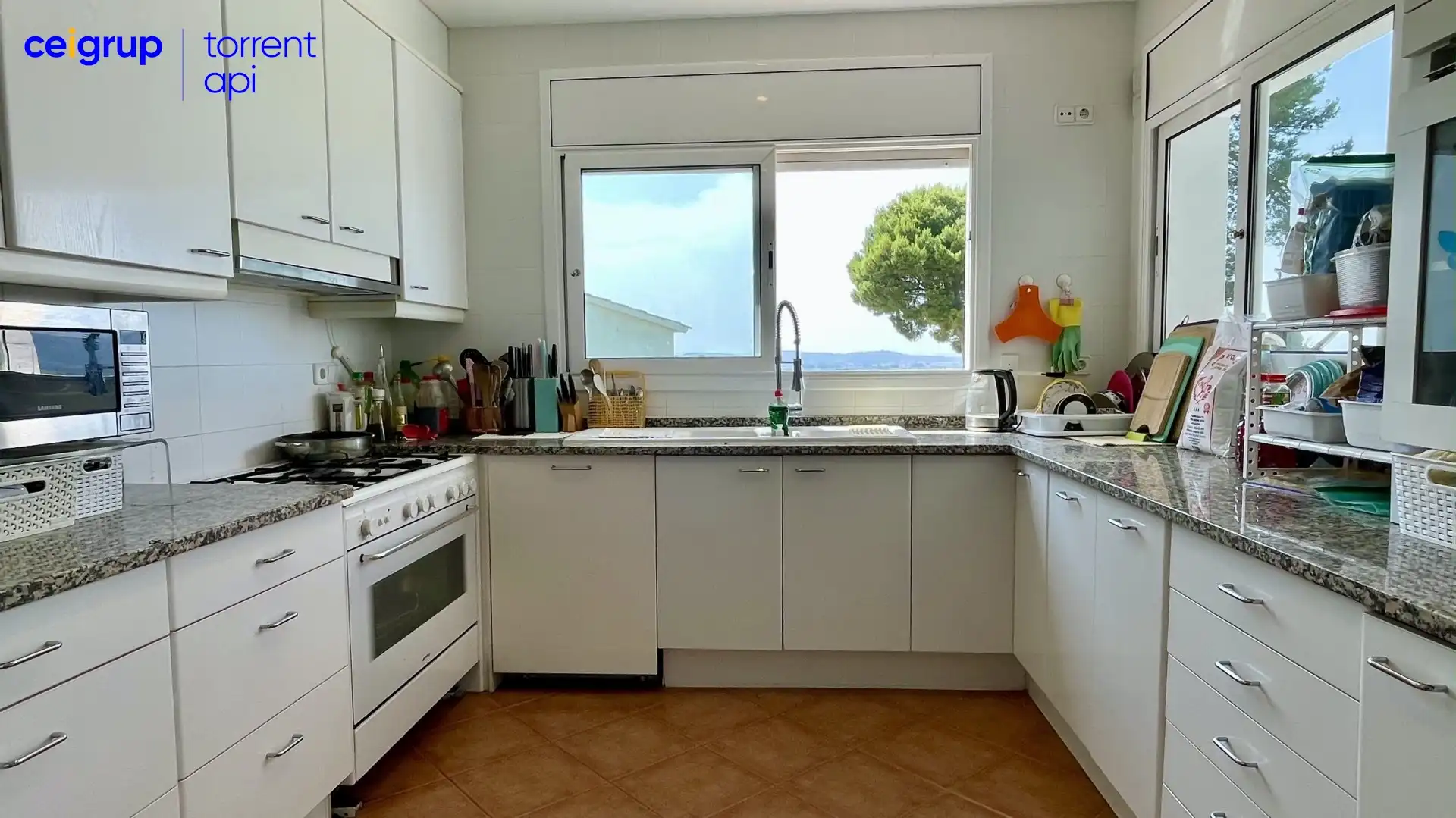 Kitchen of Houses for sale in Pals  with Air Conditioner, Heating and Terrace