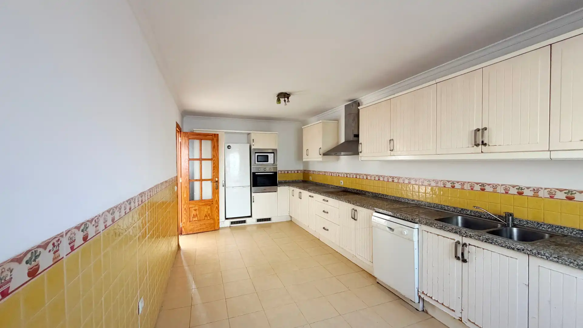 Kitchen of Detached homes for sale in Mijas  with Private garden, Terrace and Balcony