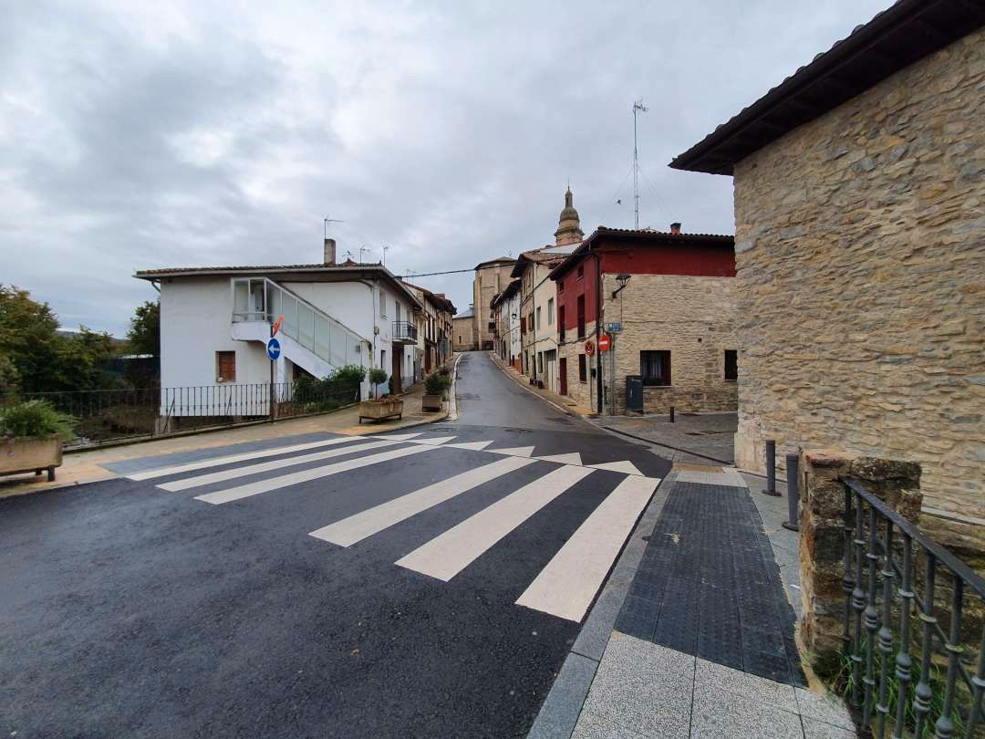 Casa adosada en venda a Alegría-Dulantzi