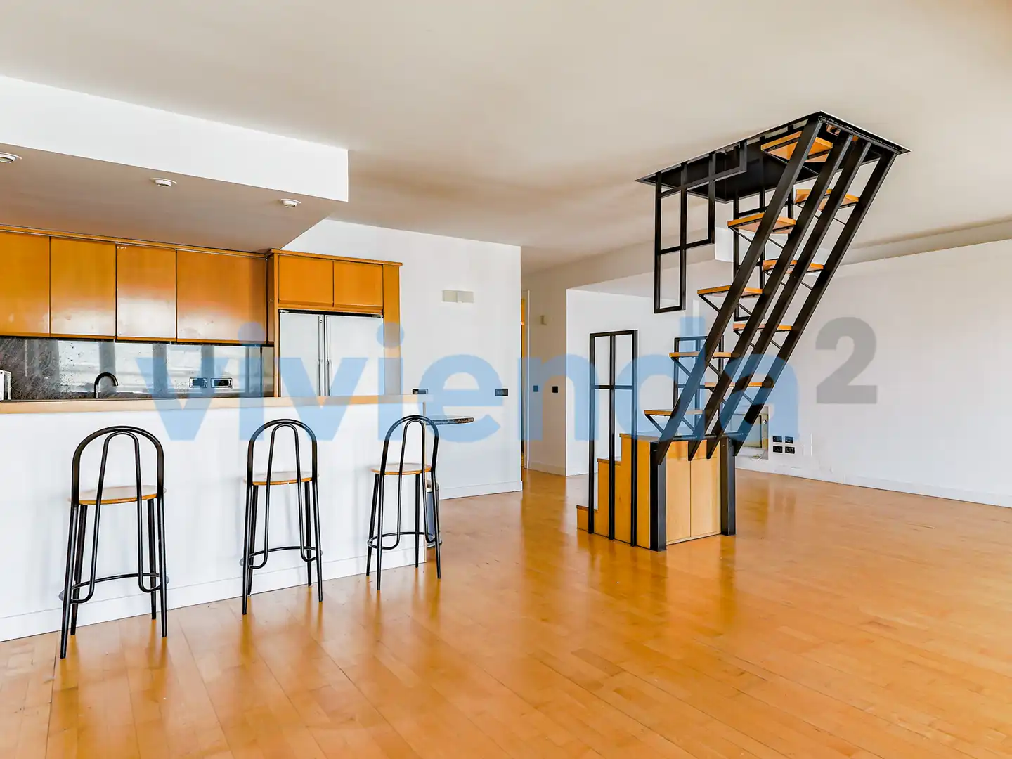 Wohnzimmer von Wohnung zur Miete in Madrid mit Heizung und Balkon
