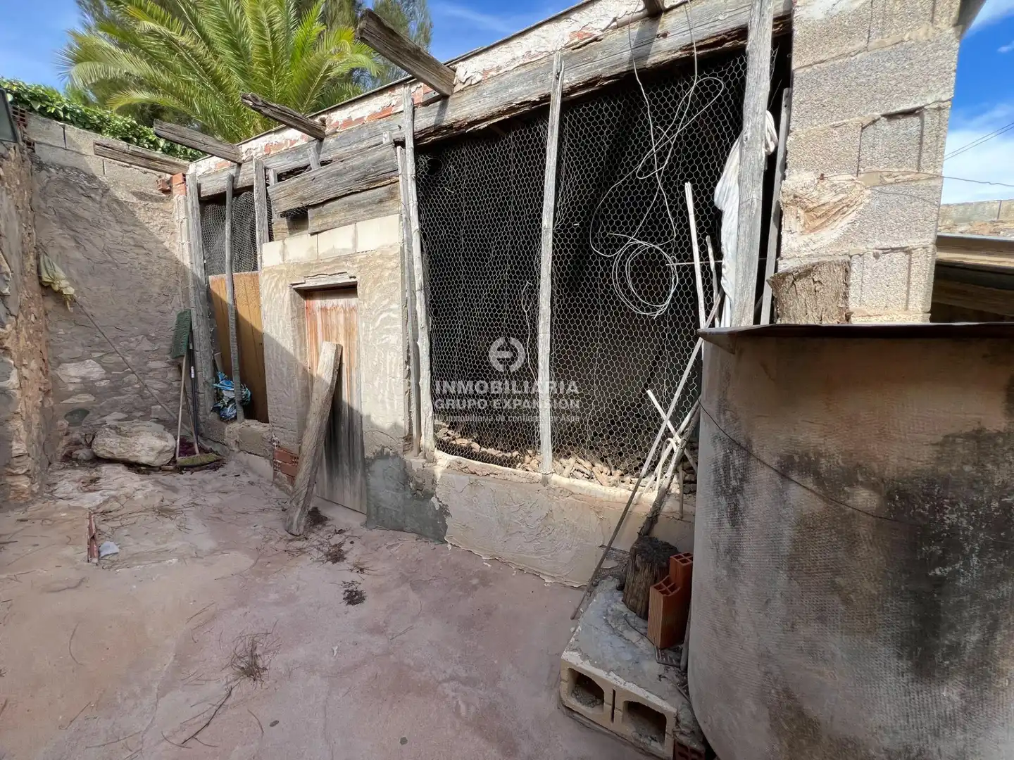 Houses for sale in La Romana  with Air Conditioner, Heating and Private garden