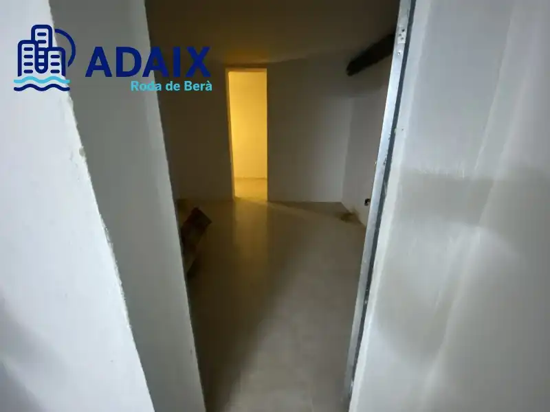 Piso en venta en Roda de Berà con Calefacción, Terraza y Trastero