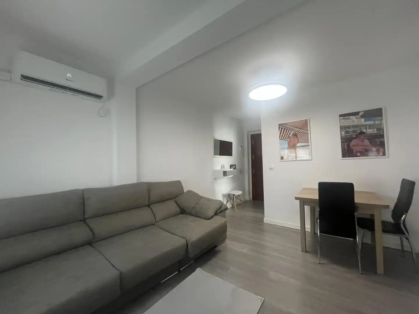 Sala d'estar de Pis en venda en Jerez de la Frontera amb Aire condicionat