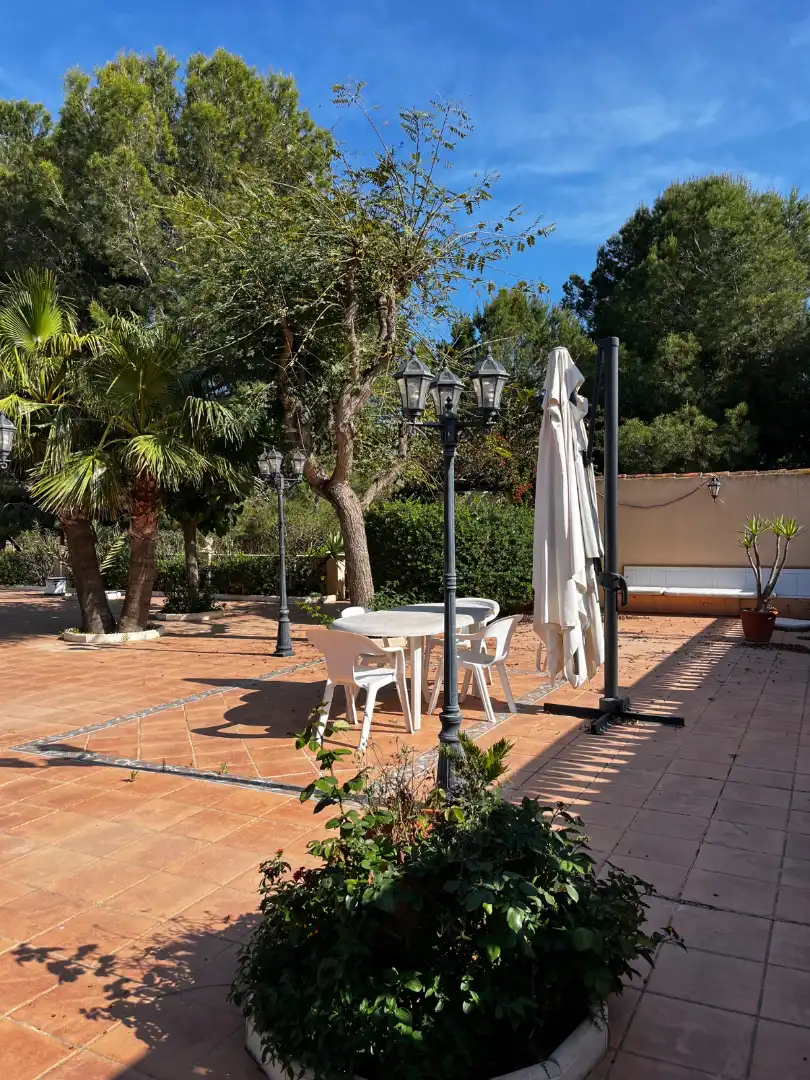 Terrasse von Country house zum Verkauf in Mutxamel mit Privatgarten und Terrasse