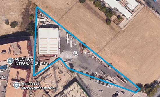 Terreno residencial en Venta en AV EURO, tulipero en PAU de Carabanchel