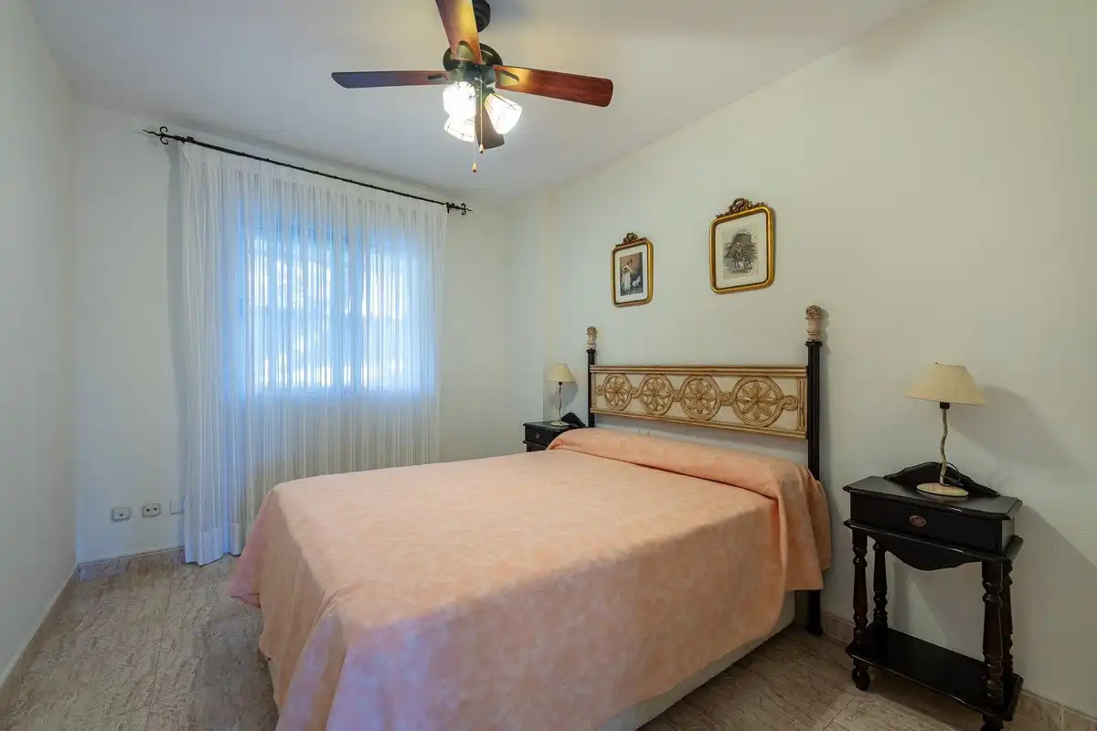 Bedroom of Apartments for sale in Benalmádena  with Terrace and Community pool