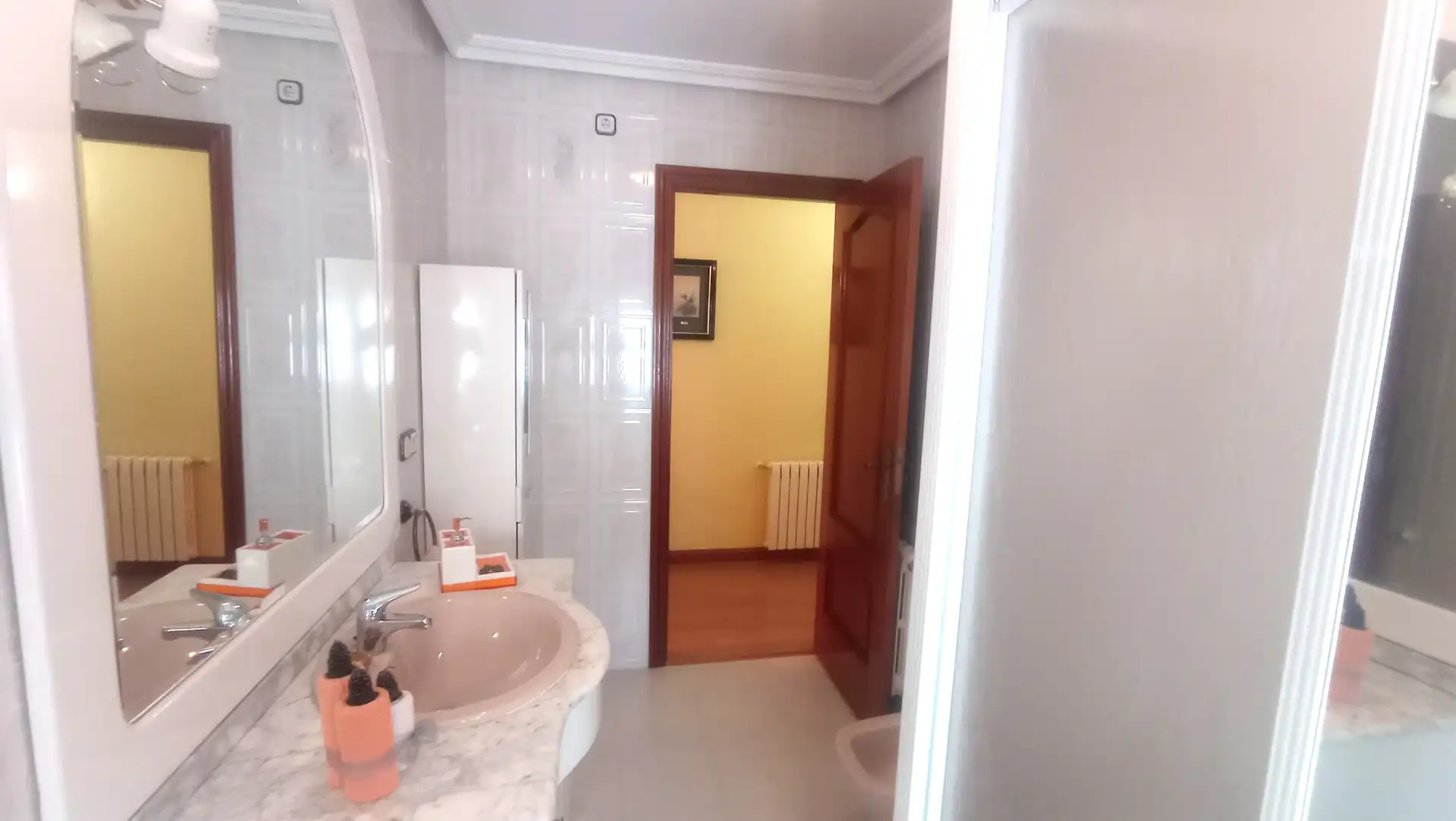 Baño de Piso en venta en Miguelturra con Aire acondicionado, Calefacción y Terraza