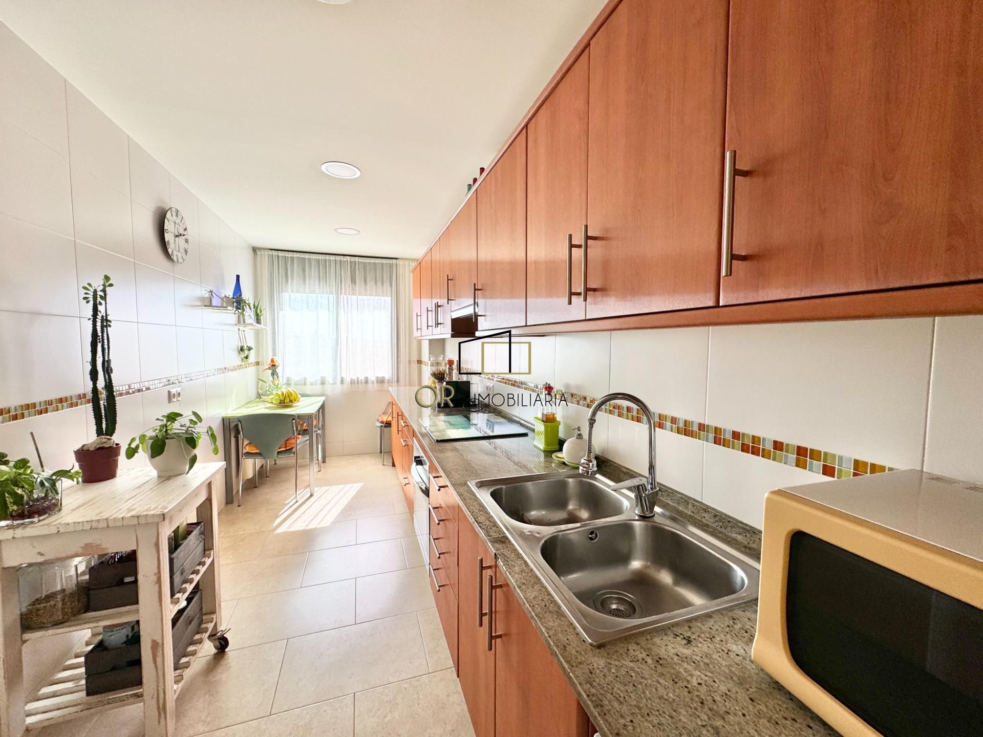 Cocina de Piso en venta en Santa Oliva con Aire acondicionado, Calefacción y Terraza