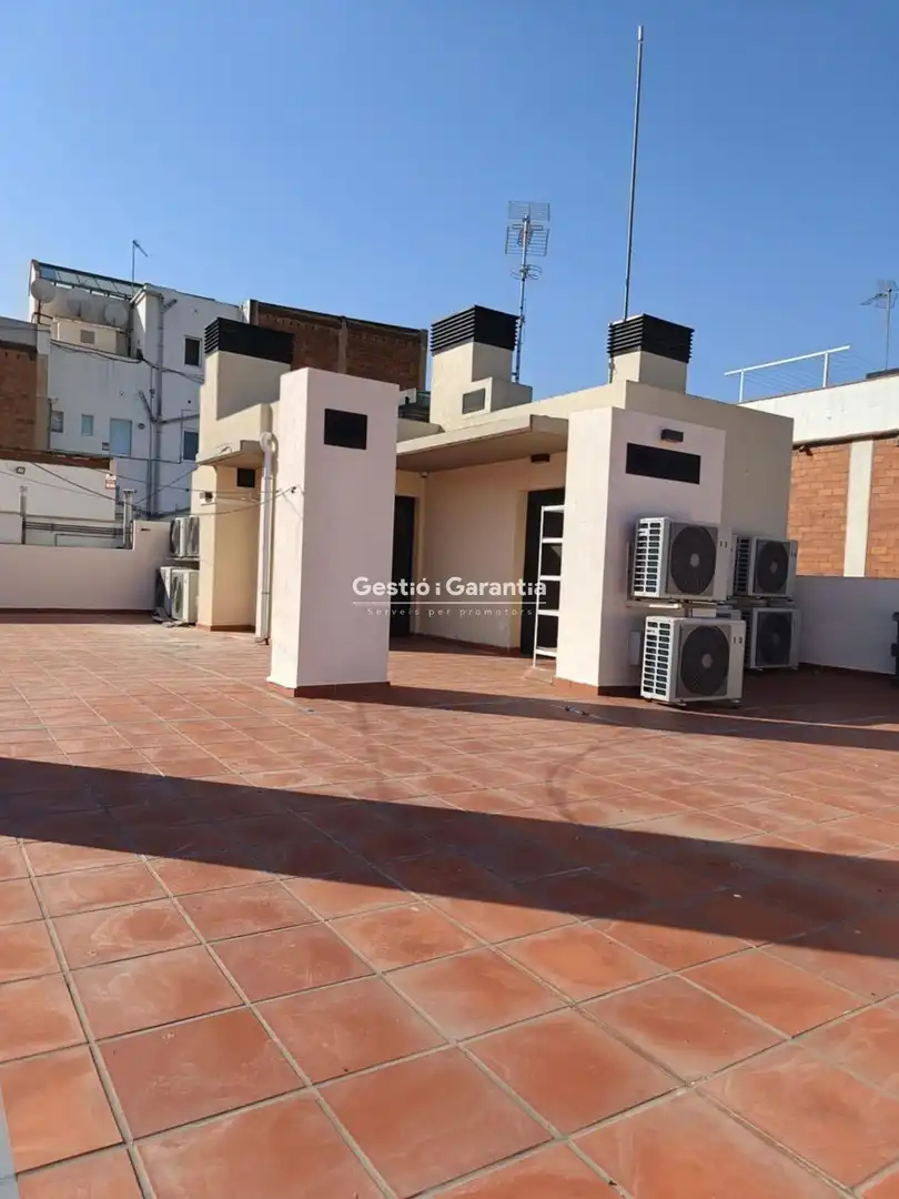 Terraza de Piso en venta en Barcelona con Terraza y Amueblado