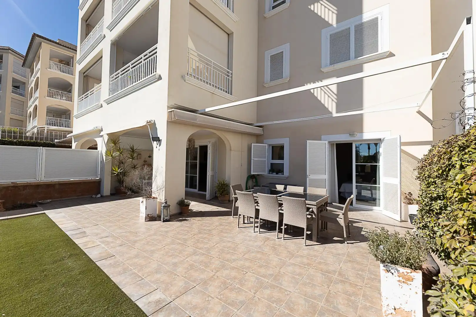 Terrace of Ground floor for sale in  Palma de Mallorca  with Air Conditioner, Private garden and Terrace