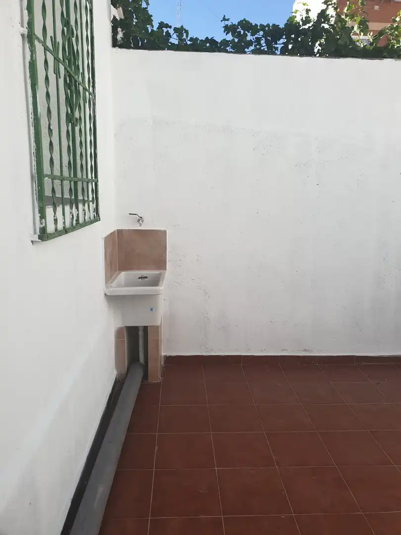 Bathroom of Flat for rent in Parla  with Washing machine