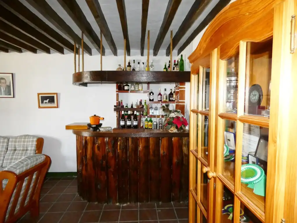 Country homes for sale in Almayate