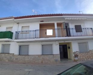 Exterior view of Flat for sale in Yunquera  with Balcony