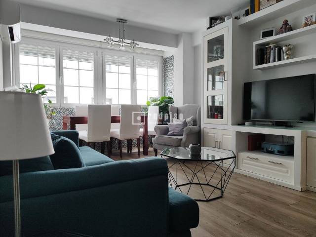 Piso en Venta en de Alcalá en Simancas