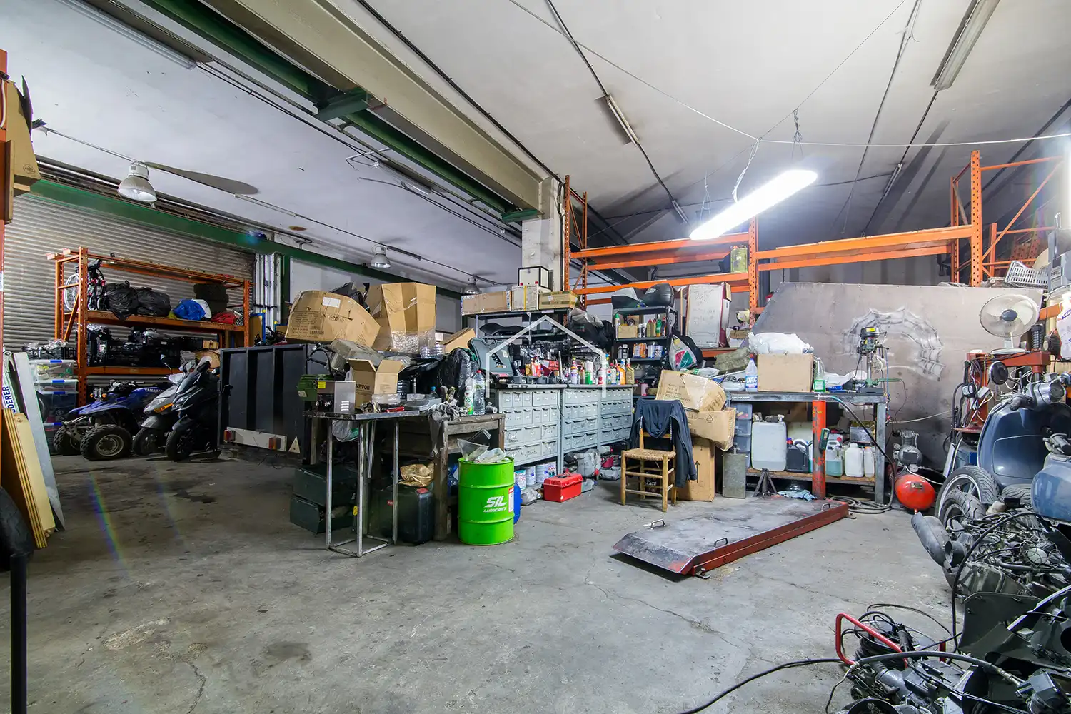 Industrial buildings for sale in Barcelona