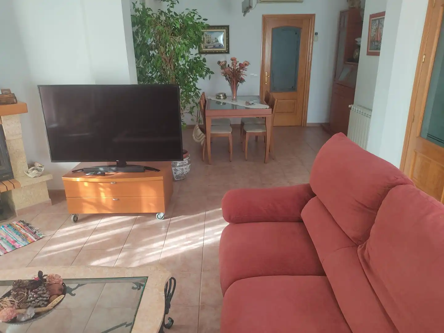 Sala de estar de Casa o chalet de alquiler en Ronda con Aire acondicionado, Calefacción y Jardín privado