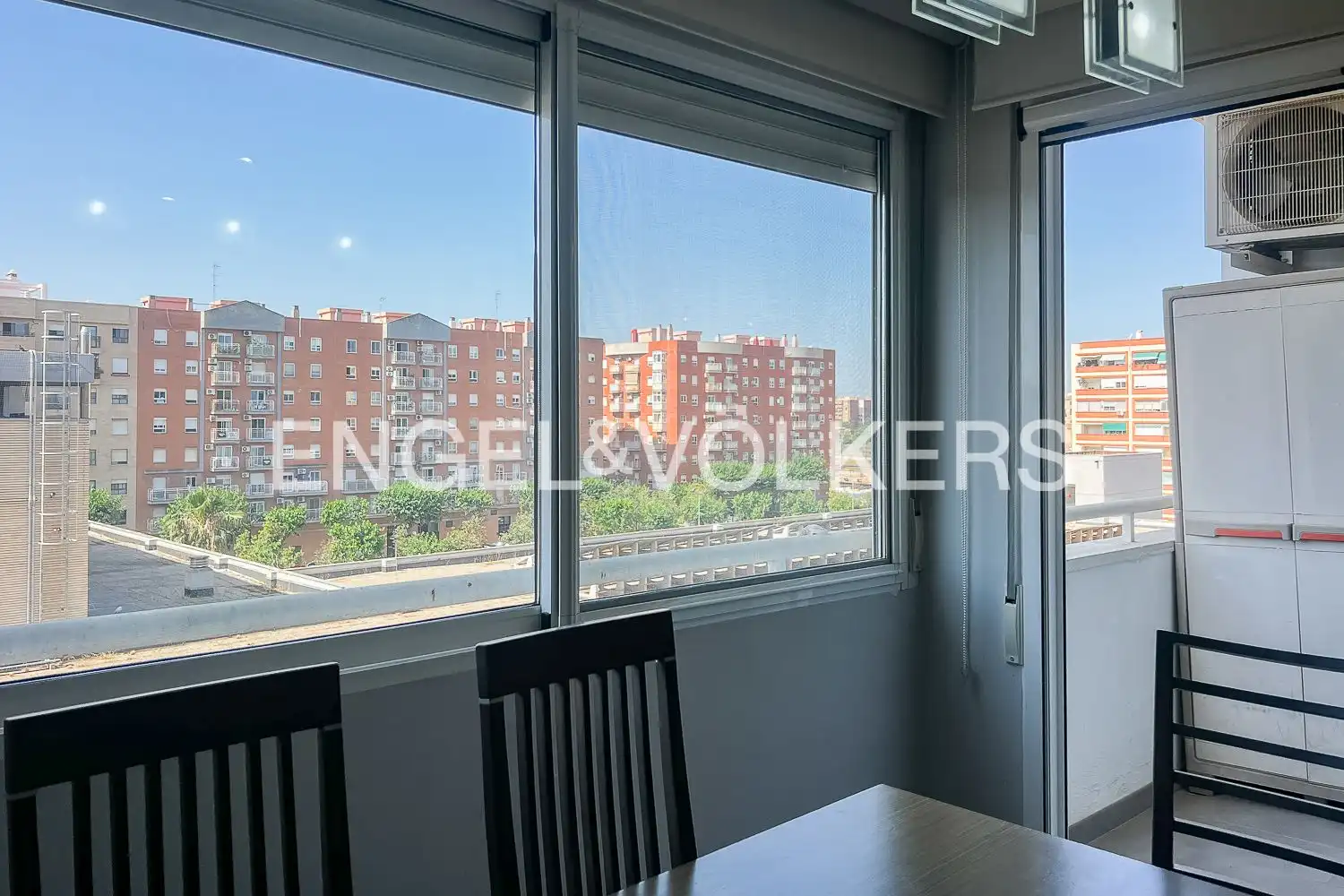 Terrassa de Pis de lloguer en Valencia amb Aire condicionat, Calefacció i Parquet