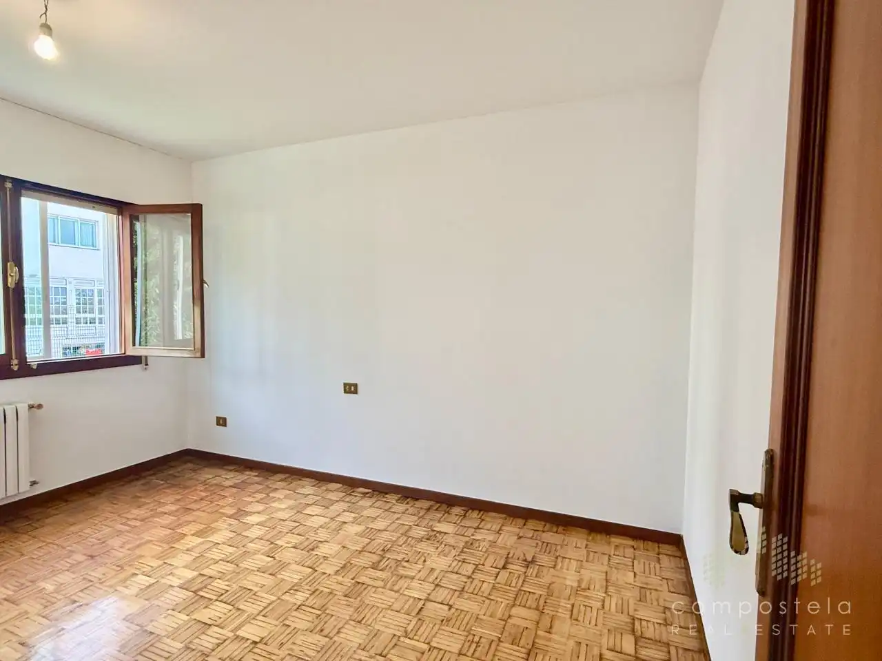 Chalet con jardín en venta en Urbanización Millalar, A Grela, imagen 20