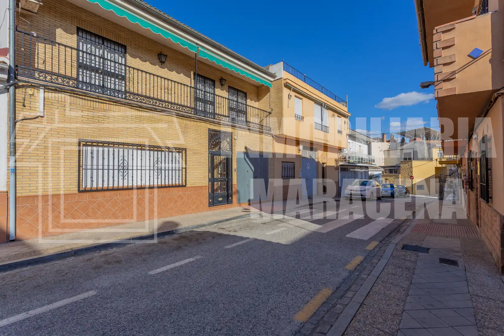 Exterior view of Houses for sale in Granada  with Air Conditioner, Terrace and Oven