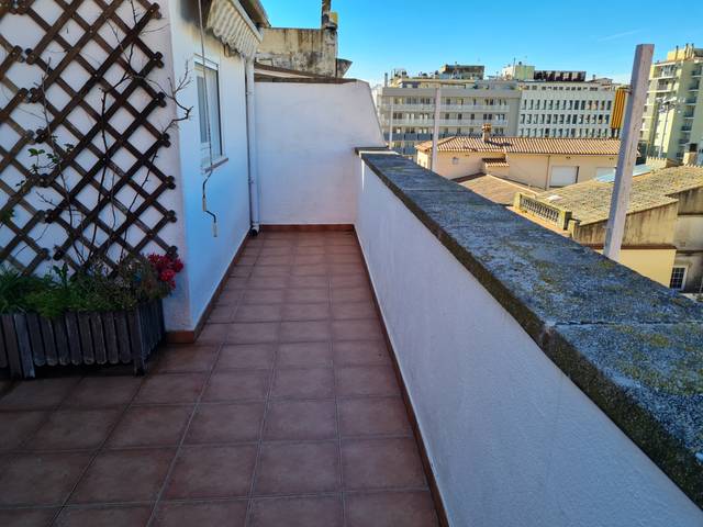 Piso en Alquiler en Centre - Barri Vell